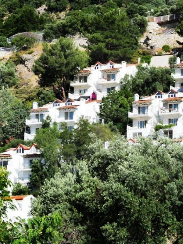 Serena Suites Turunç Appartement